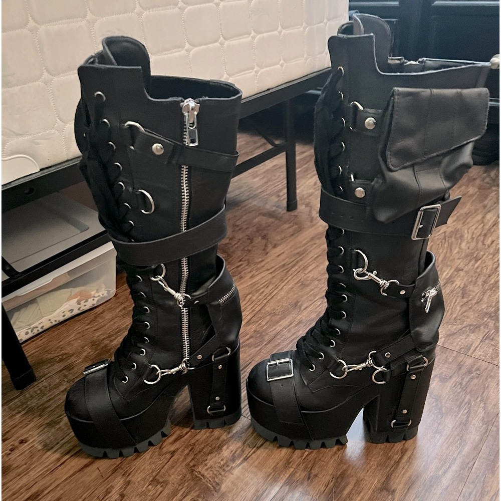 Platform boots with pockets